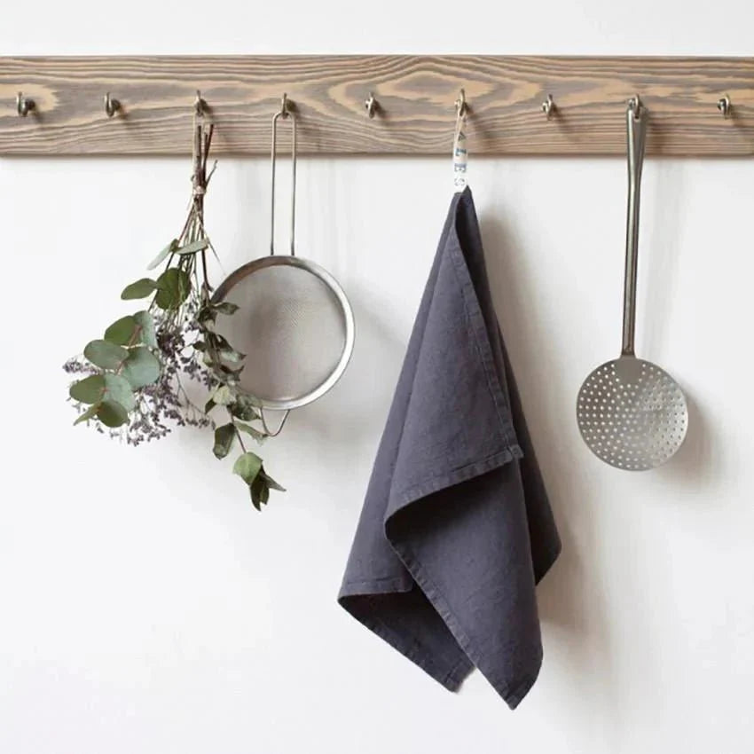 LIMITED EDITION Dark Grey lino virtuvinė servetė — naturalusdrabuziai.lt