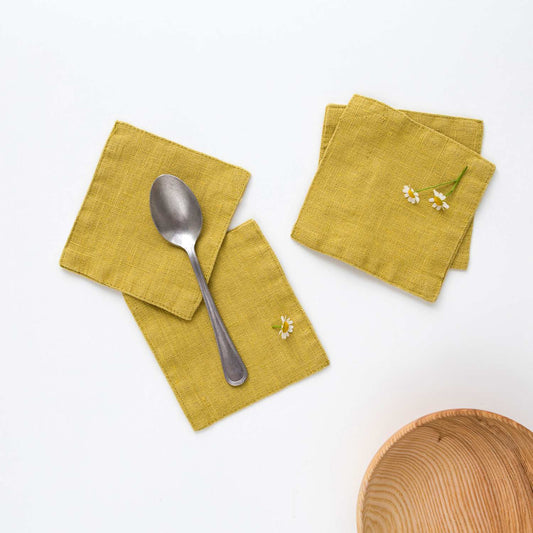 LIMITED EDITION Lemon Curry lino padėkliukų rinkinys 4 vnt. — naturalusdrabuziai.lt