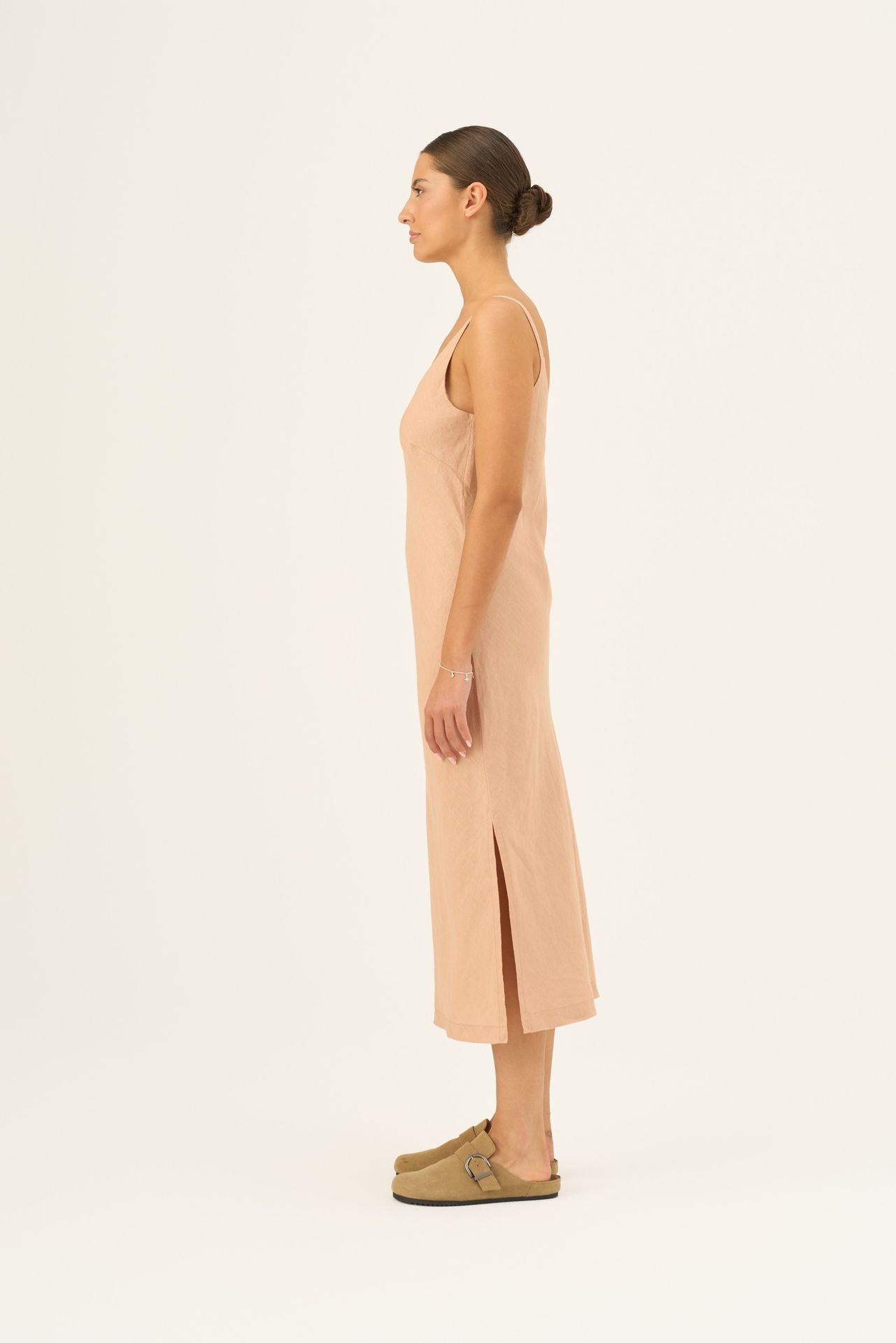 Maple Sugar Linen Chamomile Dress