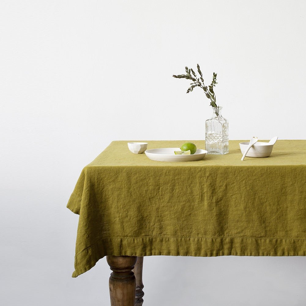 Moss Green lino staltiesė — naturalusdrabuziai.lt