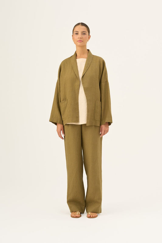 Olive Khaki lino Sonata švarkas — naturalusdrabuziai.lt