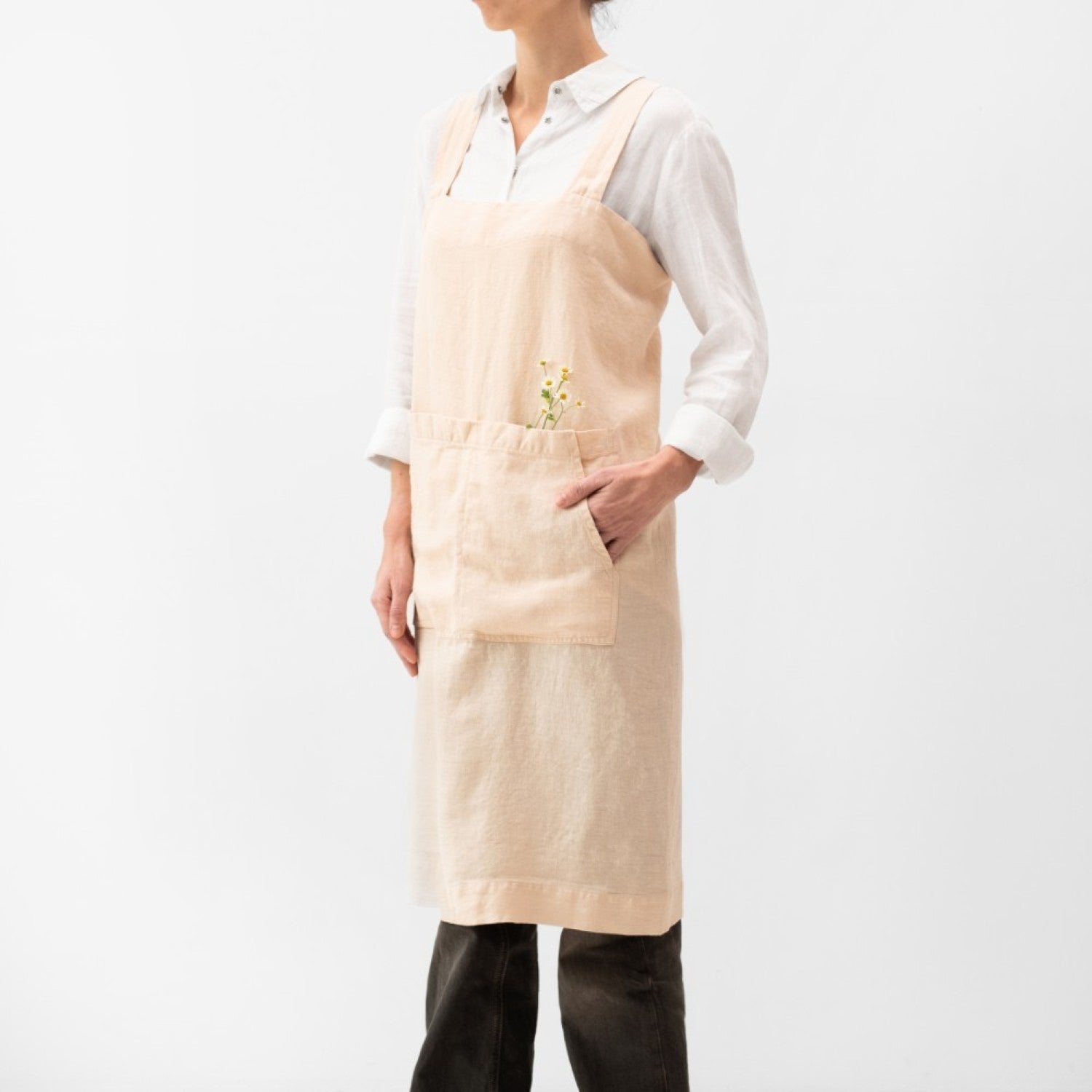 lino Tales Brazilian Sand lino Pinafore prijuostė — naturalusdrabuziai.lt