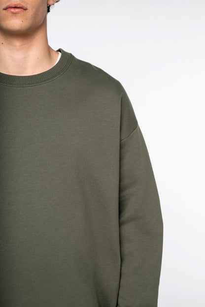 Unisex ekologiškos medvilnės oversized džemperis su apvalia apykakle — naturalusdrabuziai.lt