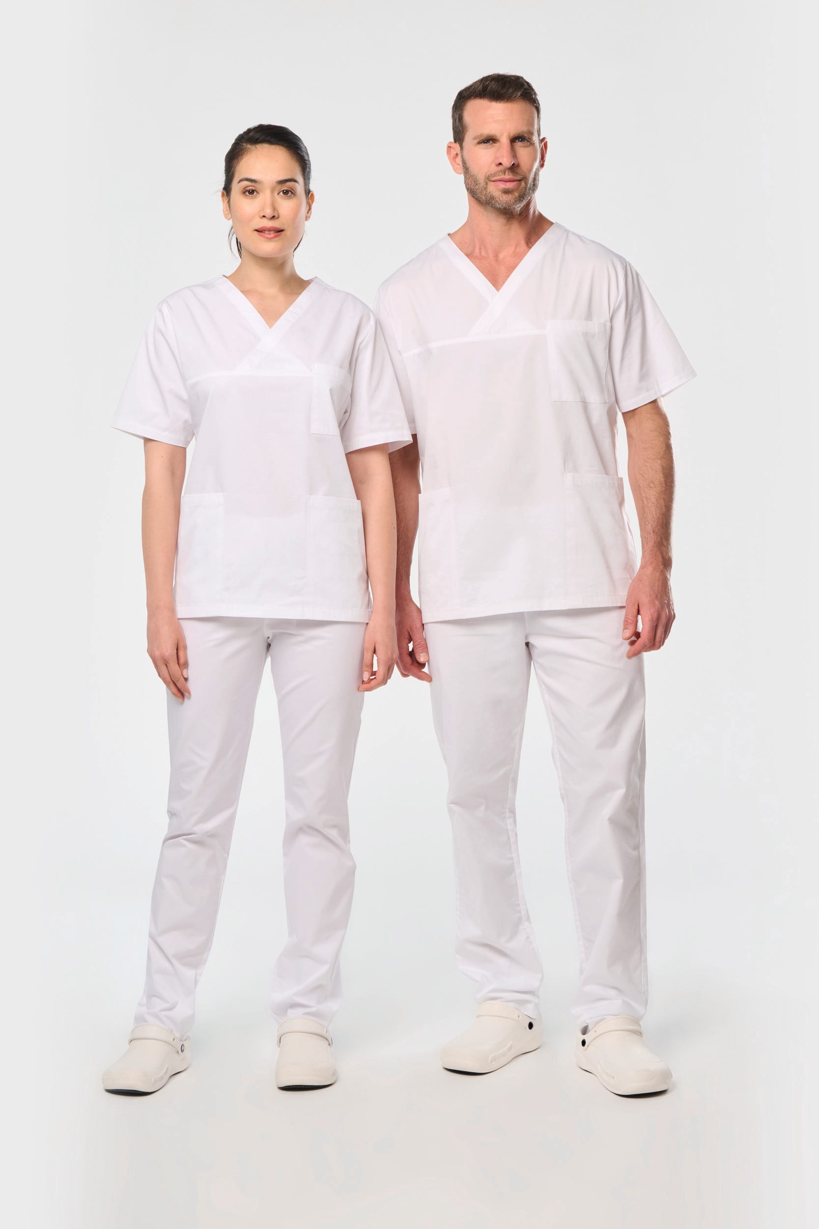 Unisex balti medvilniniai tvilo darbo drabužiai — naturalusdrabuziai.lt