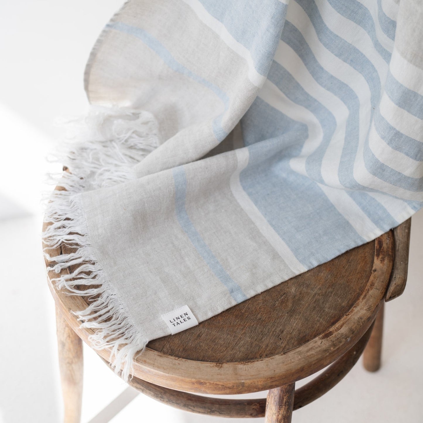 Allure Stripe lino paplūdimio rankšluostis — naturalusdrabuziai.lt