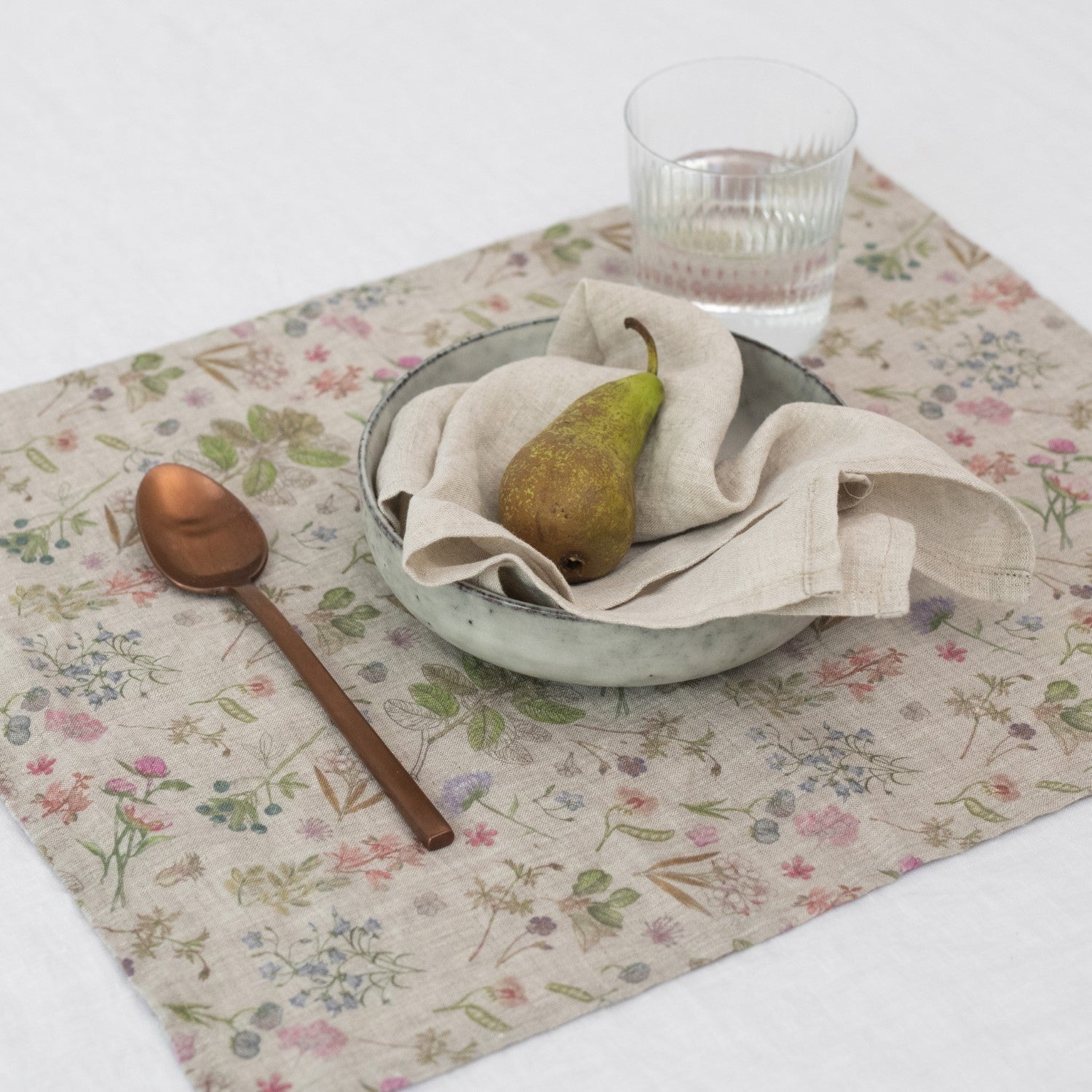 Botany Lightweight lino staltiesėlė — naturalusdrabuziai.lt