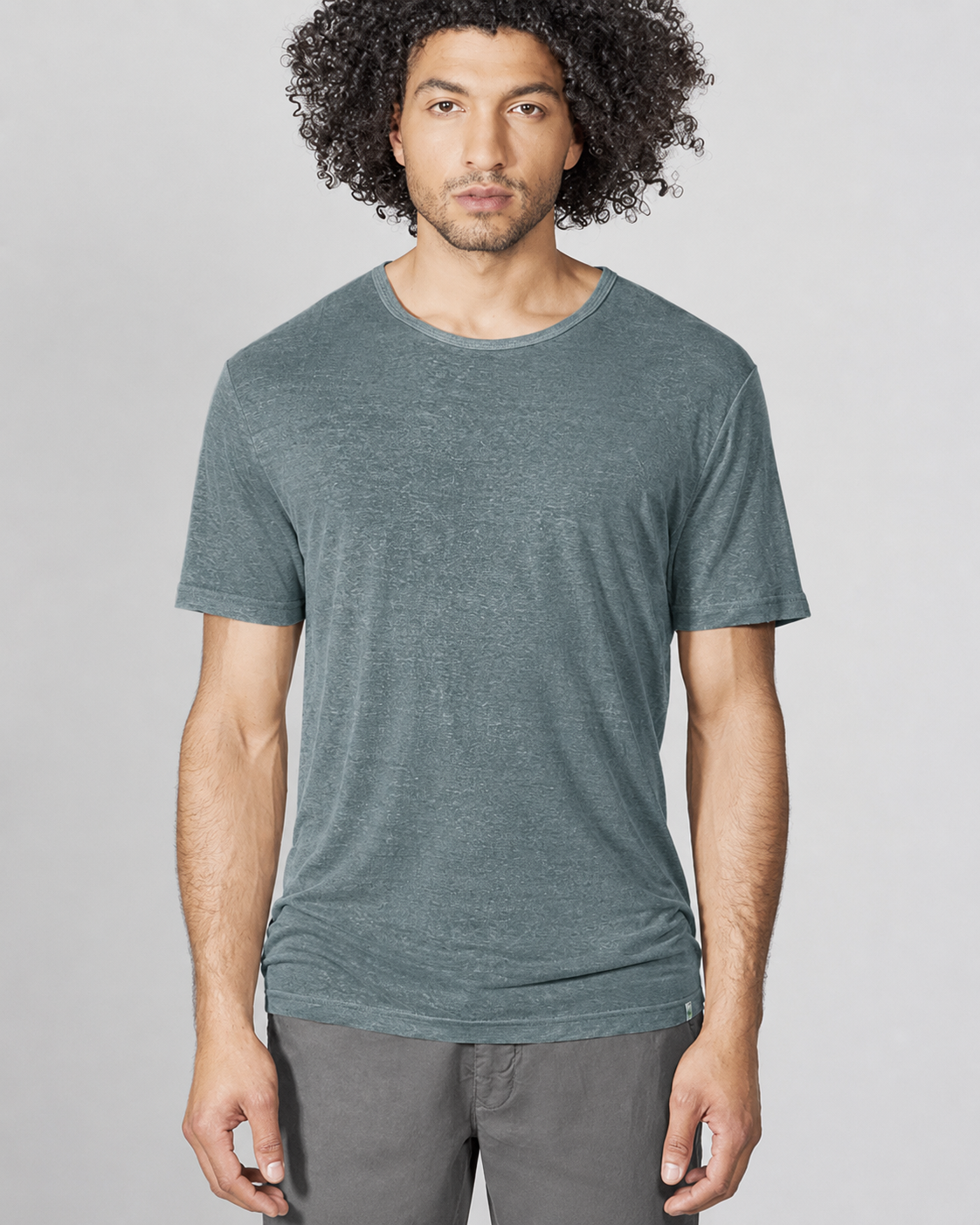 Vyriški marškinėliai iš 100% kanapių – Pilka