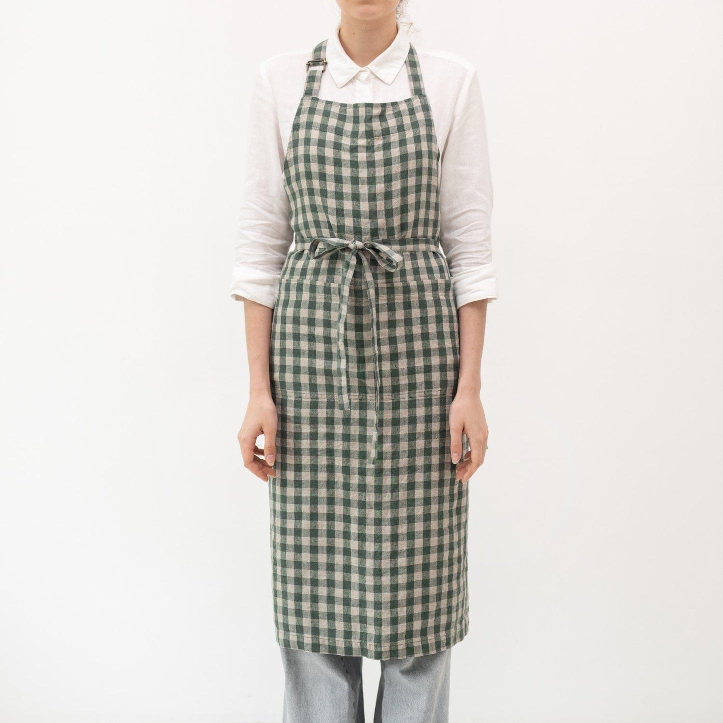 Forest Green Gingham lino šefo prijuostė — naturalusdrabuziai.lt