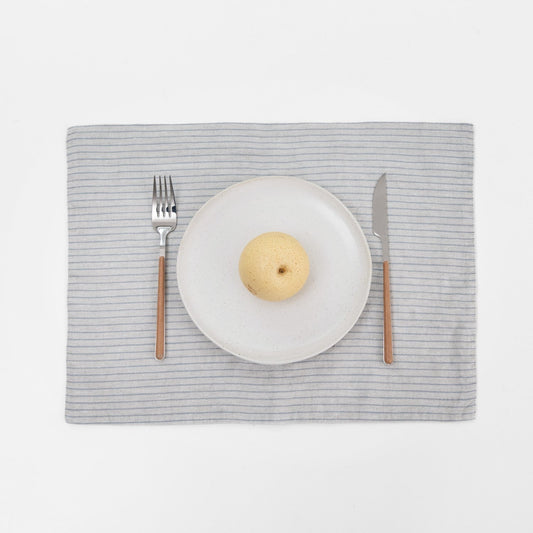 Grey Blue Pinstripe Rustic lino staltiesėlė — naturalusdrabuziai.lt