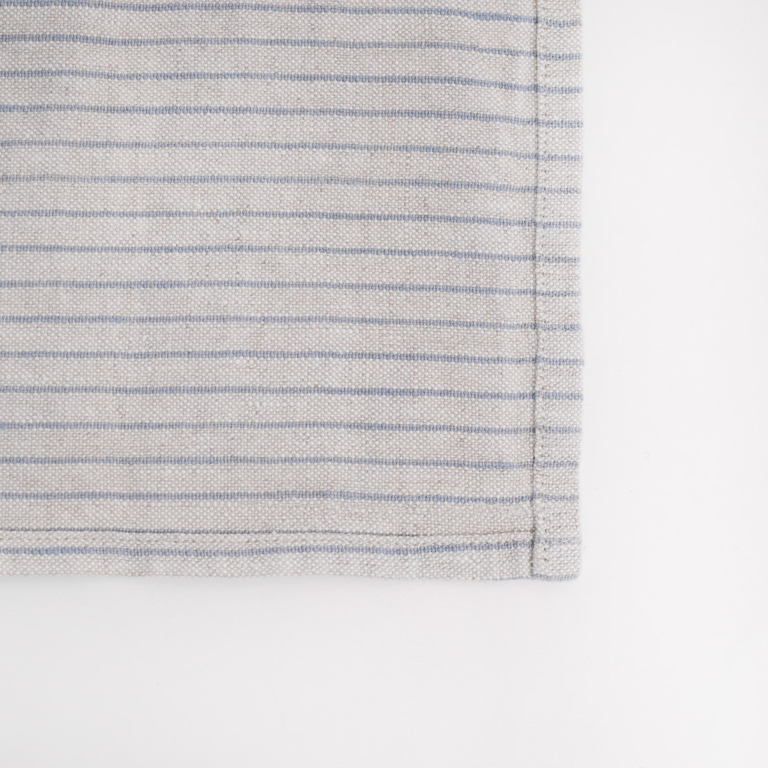 Grey Blue Pinstripe Rustic lino staltiesė — naturalusdrabuziai.lt