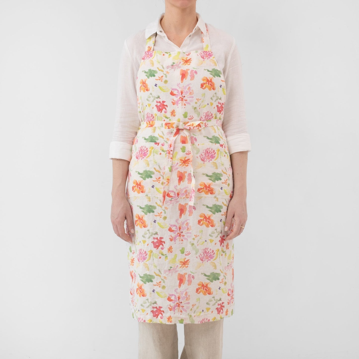 LIMITED EDITION Wildflower Flow lino šefo prijuostė — naturalusdrabuziai.lt