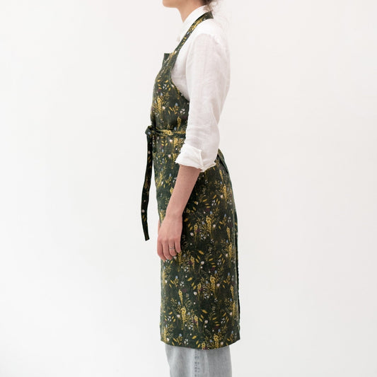 LIMITED EDITION Woodland lino šefo prijuostė — naturalusdrabuziai.lt