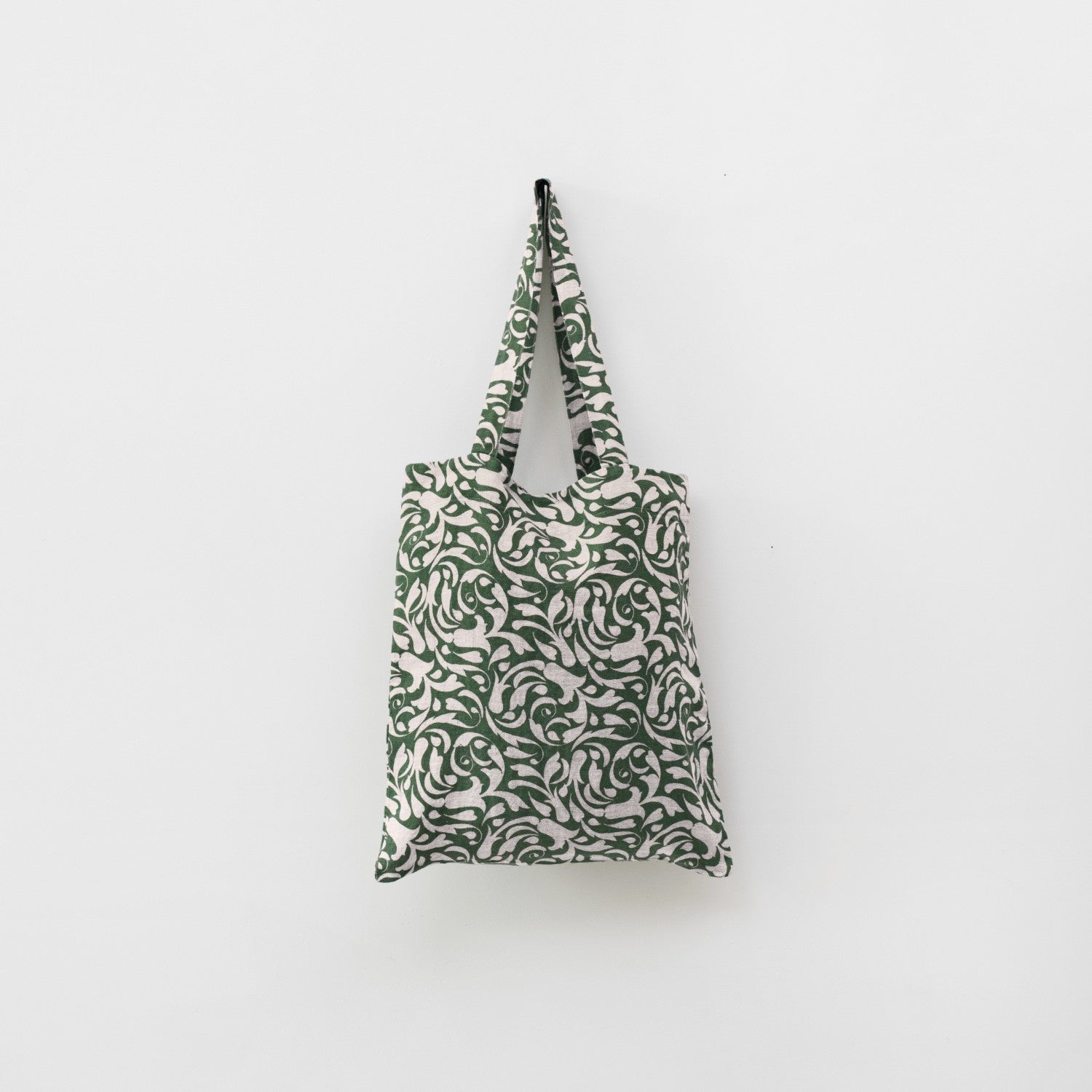 lino Tales Evergreen Damask on Light Natural lino pirkinių krepšys — naturalusdrabuziai.lt