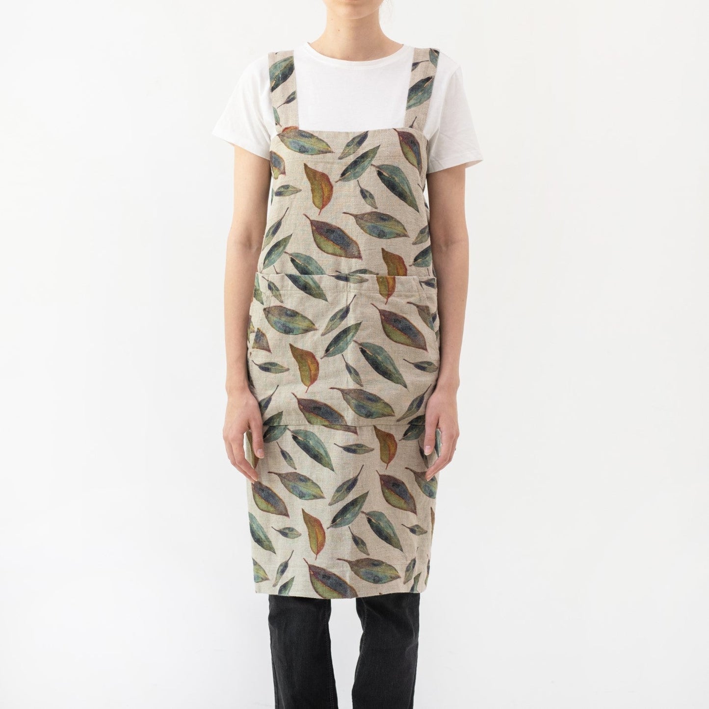 lino Tales Golden Fall on Dark Natural lino Pinafore prijuostė — naturalusdrabuziai.lt