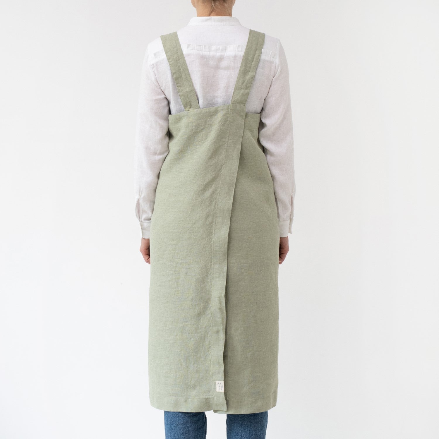 lino Tales Sage lino Pinafore prijuostė — naturalusdrabuziai.lt