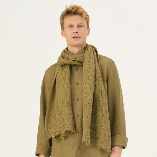Olive Khaki lino Dandelion šalikas — naturalusdrabuziai.lt