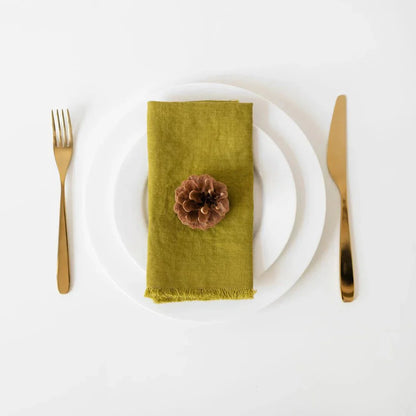 Moss Green lino servetėlės su kutais rinkinys 2 vnt. — naturalusdrabuziai.lt