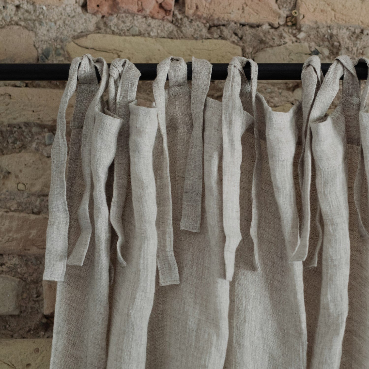 Natural lino Daytime Tie viršus Curtain rinkinys 2 vnt. — naturalusdrabuziai.lt