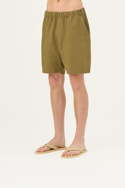 Olive Khaki lino Amabilis šortai — naturalusdrabuziai.lt